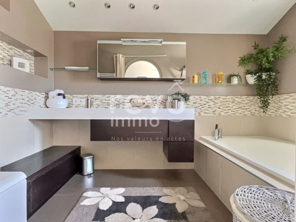  vendre  Maison Monthieux (01390)