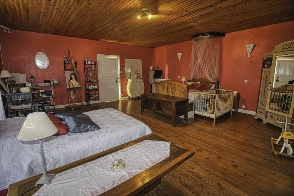 � vendre  Maison Priss�-la-Charri�re (79360)