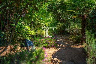  Villa � vendre 9 pi�ces 273 m�