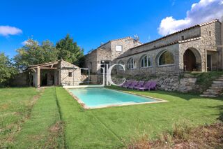  Villa  vendre 5 pices 195 m