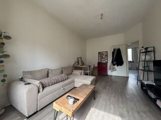  Appartement à louer 2 pièces 50 m²