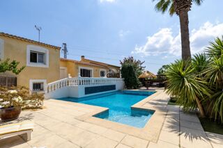  Maison à vendre 8 pièces 237 m²