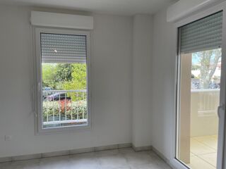  Appartement à louer 3 pièces 66 m²