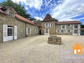  Villa à vendre 15 + pièces 431 m²