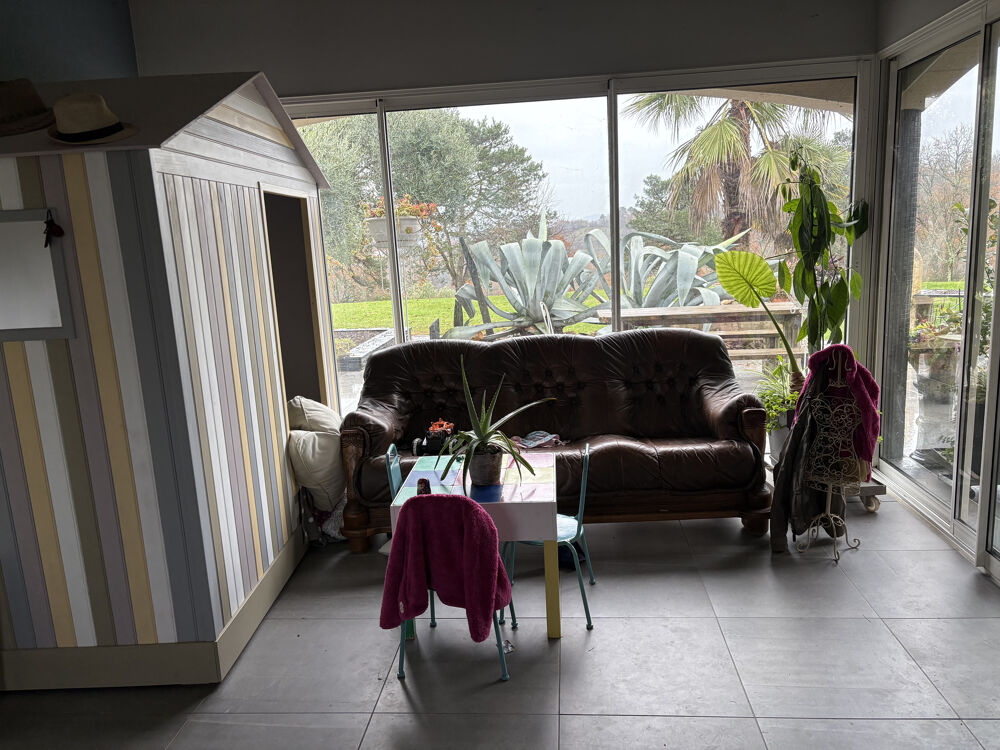 � vendre  Villa Ussac (19270)