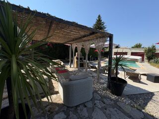  Villa à vendre 5 pièces 137 m²