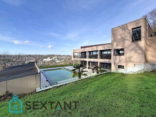  Maison � vendre 7 pi�ces 219 m�