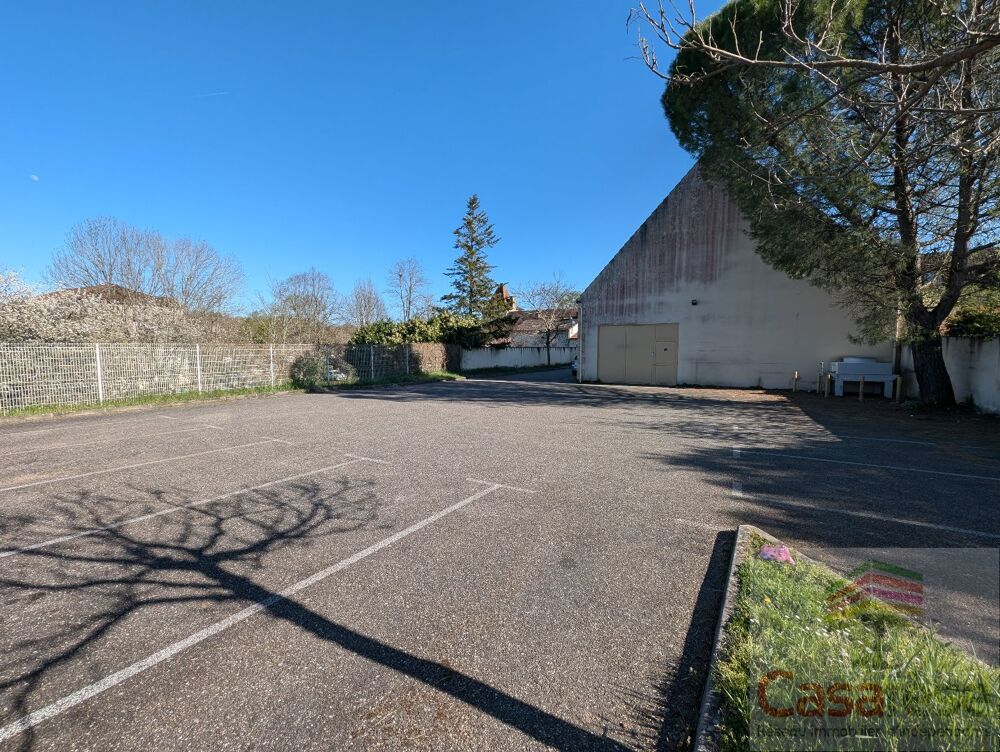 Vente Immeuble Immeuble commercial Limogne en quercy