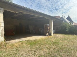  Immeuble � vendre 705 m�