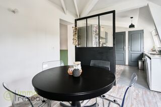  Immeuble à vendre 200 m² La chapelle d'armentieres