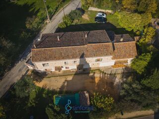  Maison  vendre 9 pices 233 m