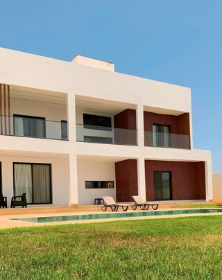  Maison � vendre 6 pi�ces 324 m� Nguerigne