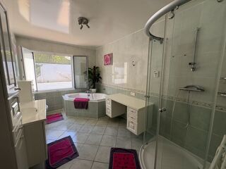  Maison � vendre 6 pi�ces 240 m�