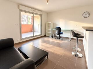  Appartement à louer 2 pièces 35 m²