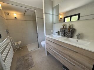  Villa � vendre 9 pi�ces 211 m�