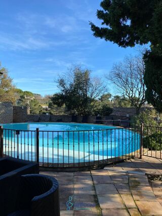  Villa  vendre 8 pices 410 m Chemin du russan, nimes