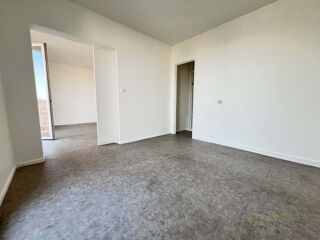  Appartement à louer 2 pièces 43 m²