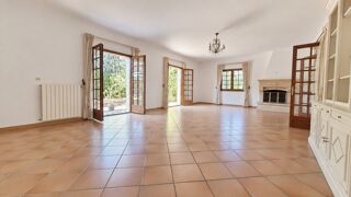 Maison 6 pièces 216 m² · à Saint-Clément-de-Rivière · 216 m² · 688 000 €