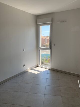  Appartement à louer 3 pièces 53 m²
