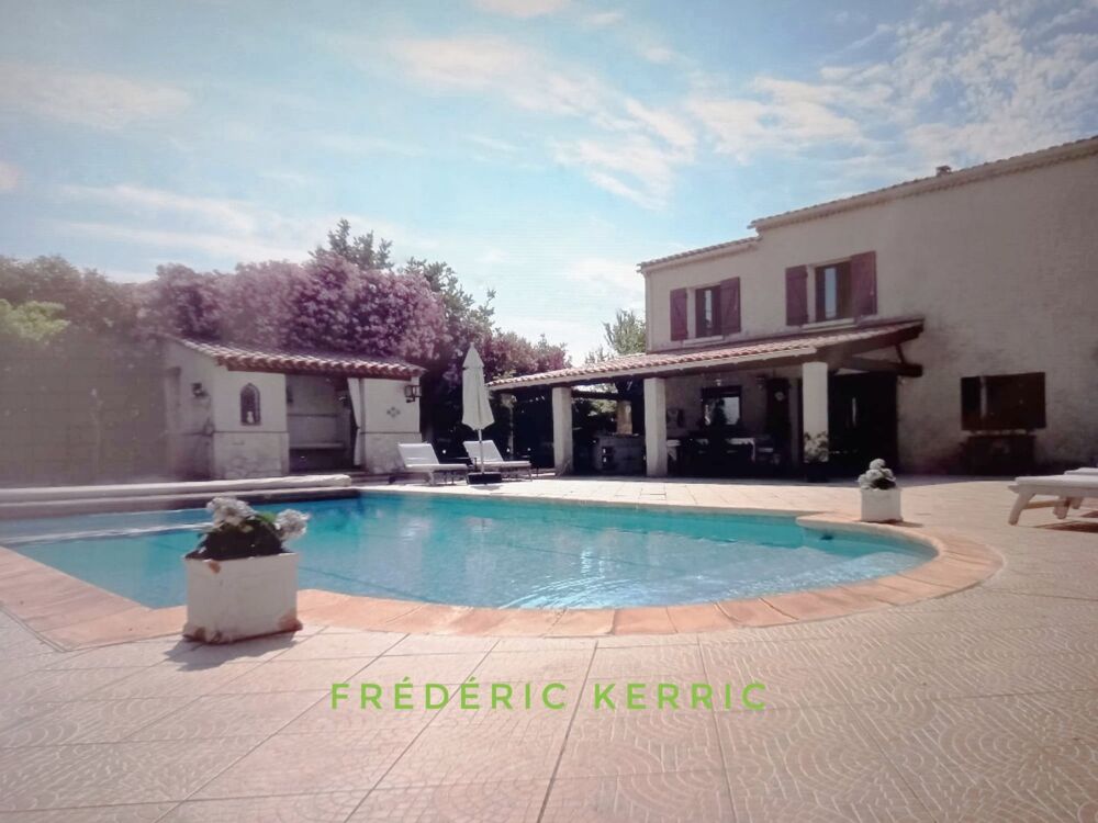 Maison 6 pièces 175 m² · à Carnoules · 175 m² · 450 000 €