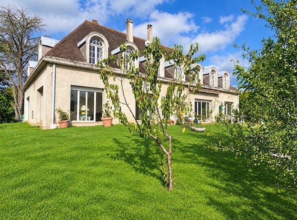 à vendre  Maison Roissy-en-Brie (77680)