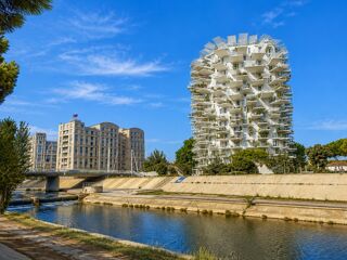  Appartement à louer 3 pièces 79 m²