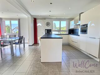  Maison à vendre 8 pièces 190 m²