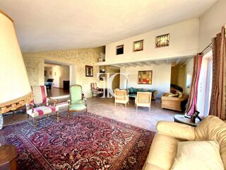  Maison � vendre 8 pi�ces 272 m�