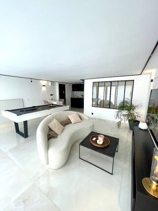  Maison � vendre 10 pi�ces 210 m�