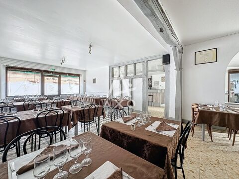   Htel Maison - 8 pice(s) - 214 m