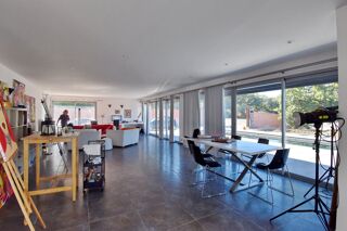  Maison � vendre 7 pi�ces 300 m�