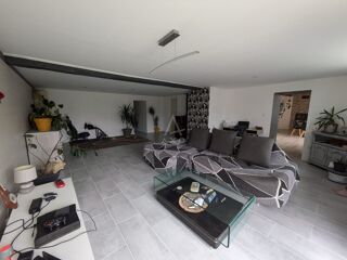  Maison � vendre 5 pi�ces 210 m�