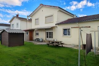  Villa  vendre 6 pices 130 m