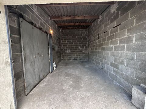  Parking / Garage � louer 1 pi�ce 