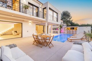  Maison � vendre 7 pi�ces 250 m�