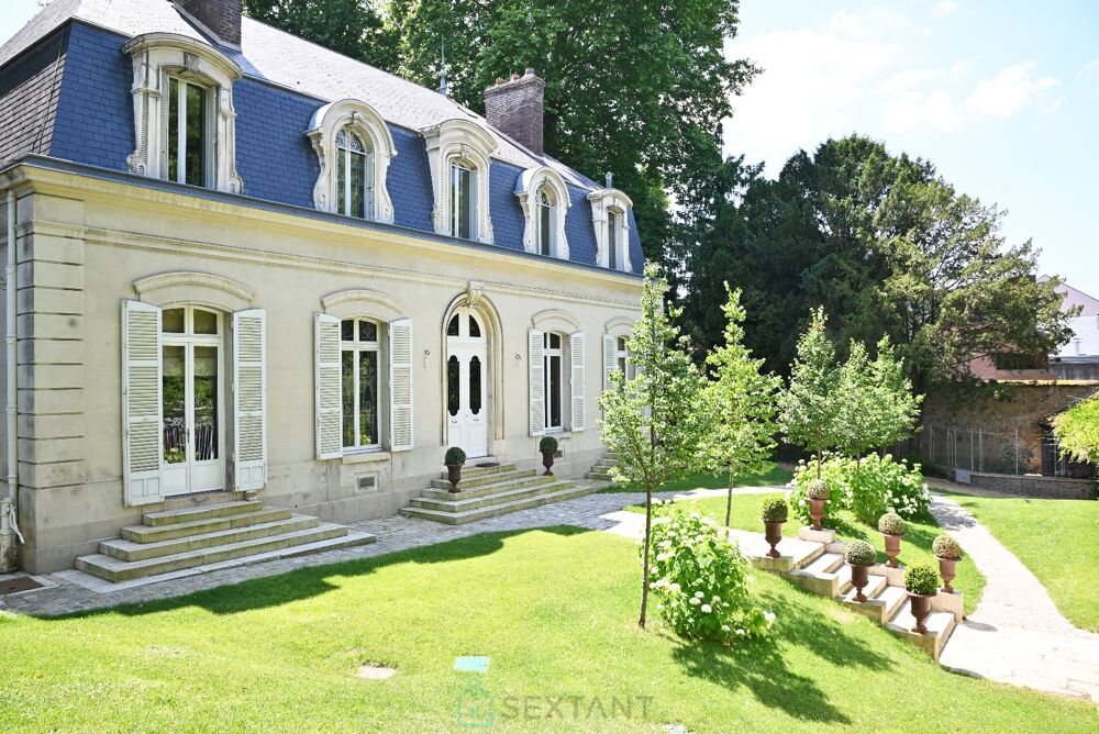 � vendre  H�tel Particulier Sens (89100)