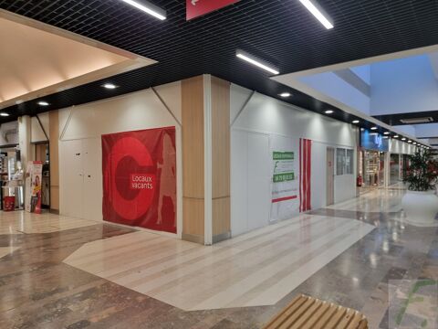 Local commercial 1270 73100 Aix les bains