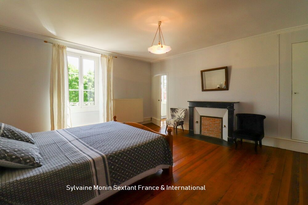 à vendre  Villa Lanouaille (24270)