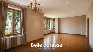 Villa à vendre 7 pièces 240 m²