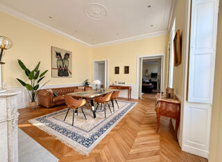  Appartement � vendre 4 pi�ces 165 m�