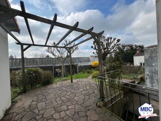  Maison � vendre 10 pi�ces 202 m�