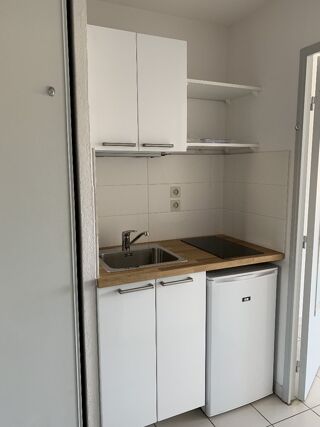  Appartement à louer 1 pièce 20 m² Montpellier