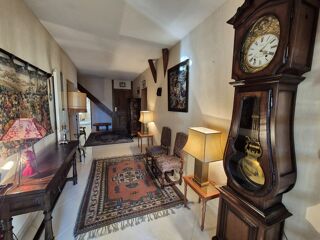  Appartement � vendre 4 pi�ces 240 m�