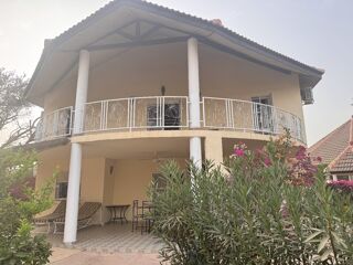  Maison � vendre 4 pi�ces 105 m� Saly