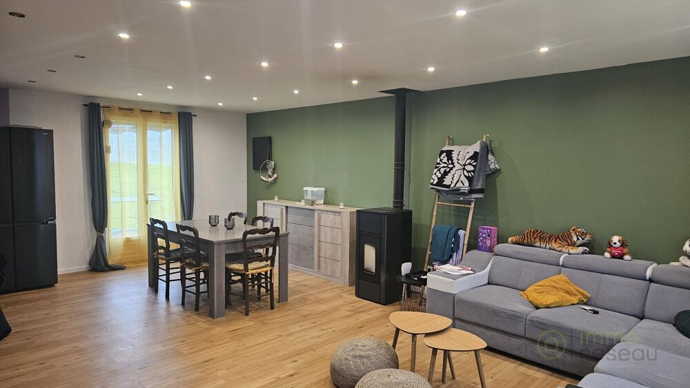 Maison 5 pièces 96 m² · à Villeselve · 96 m² · 155 000 €