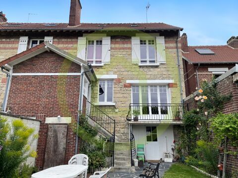   Maison Maison - 6 pice(s) - 127 m