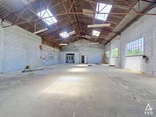  Parking / Garage � vendre 5 pi�ces 891 m�