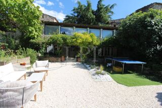  Maison � vendre 11 pi�ces 350 m�