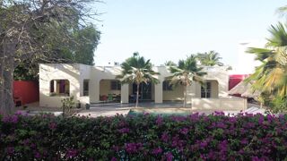  Maison � vendre 5 pi�ces 300 m� Ngaparou