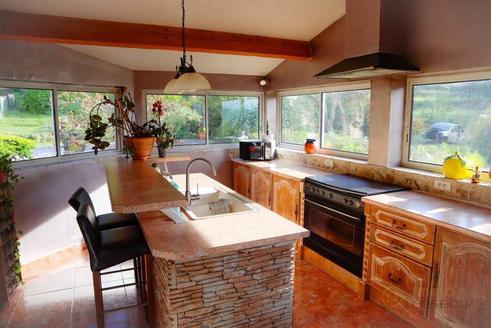 � vendre  Villa Roquevaire (13360)